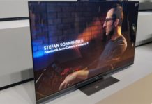Panasonic GZ1500 4K OLED ruce na recenzi